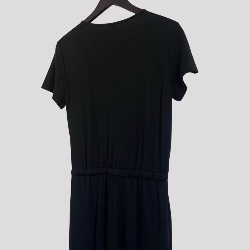 Elegant Black Women's Jumpsuit - Picture 8 of 10